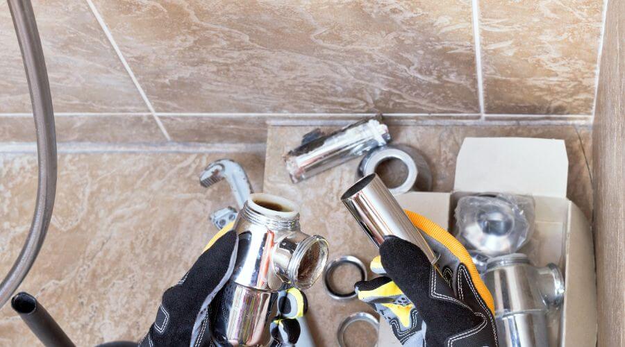 Expert Emergency Roof Repairs services in Mosherville, MI